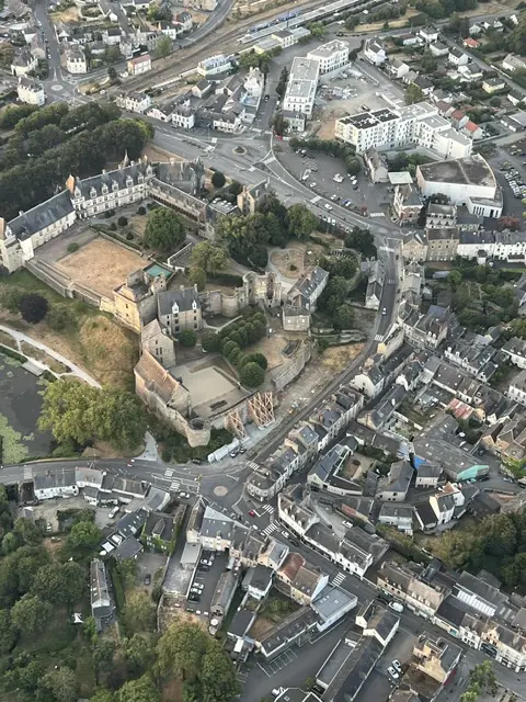 Photo 3 du vol en montgolfière du 15 juillet 2026 au départ de Carrière des Fusillés