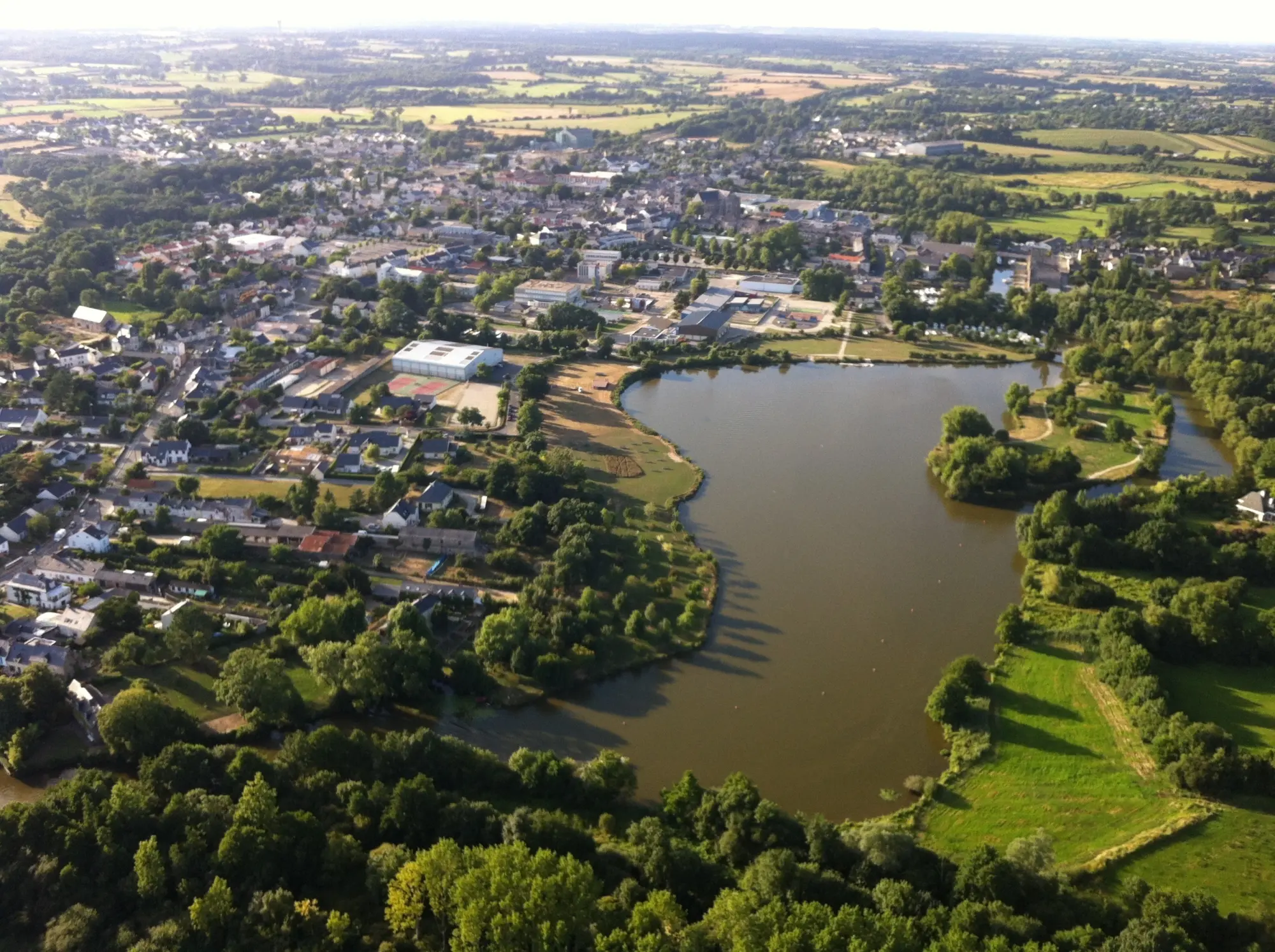 Photo 1 du vol en montgolfière du 10 août 2013 au départ de Nort Sur Erdre