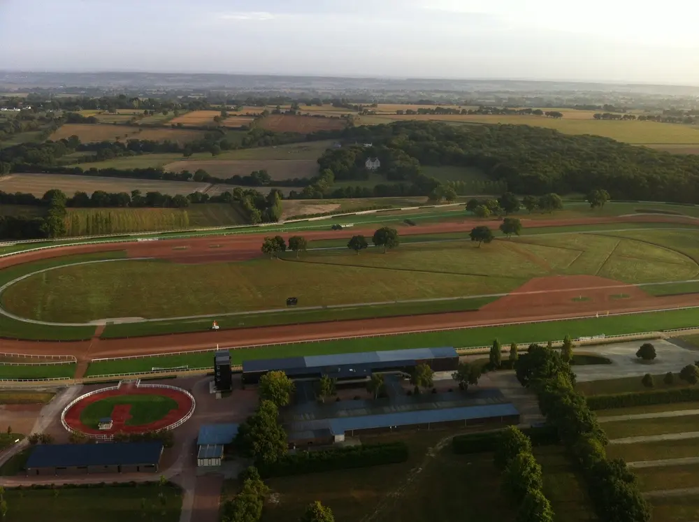 Photo 2 du vol en montgolfière du 21 septembre 2013 au départ de Châteaubriant
