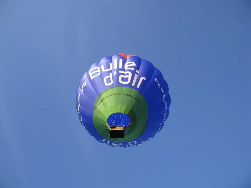 Vol en montgolfière vers Louisfert, juillet 2014