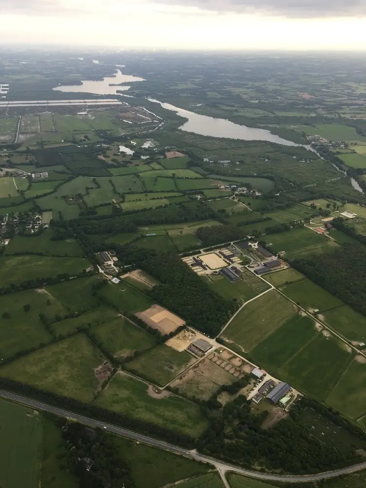 Photo 2 du vol en montgolfière du 23 mai 2015 au départ de Nort sur Erdre