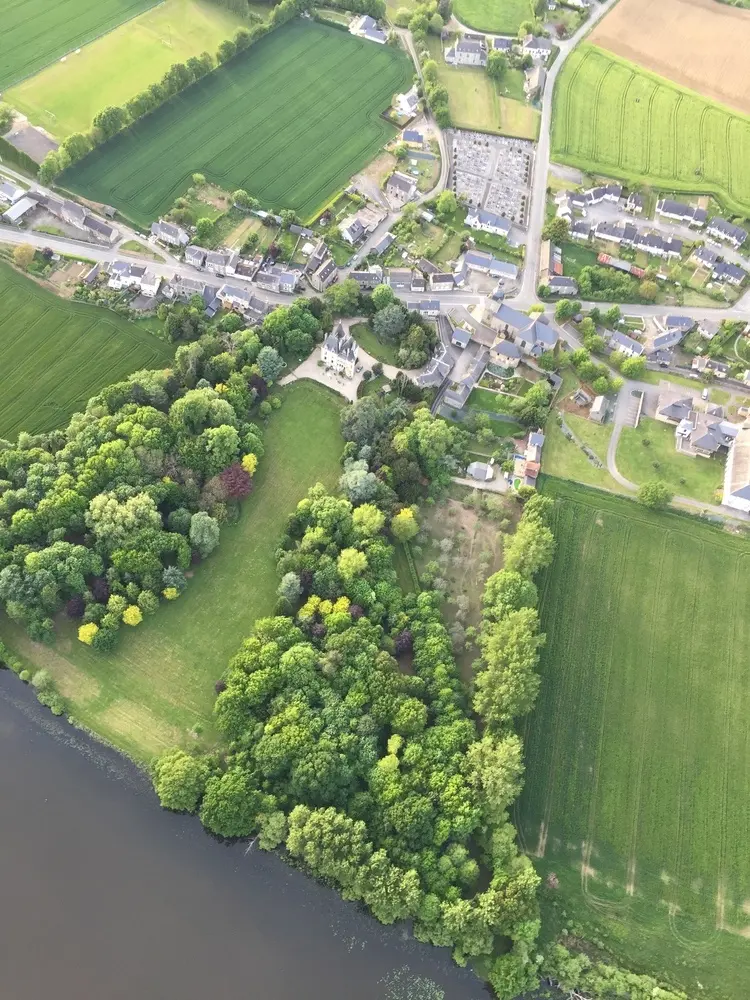 Photo 2 du vol en montgolfière du 10 mai 2015 au départ de Châteaubriant