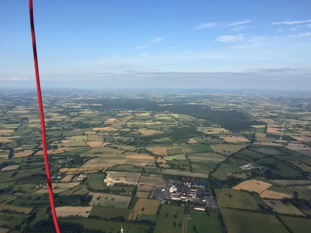 Vol en montgolfière vers La Piraudais (Erbray), juin 2015
