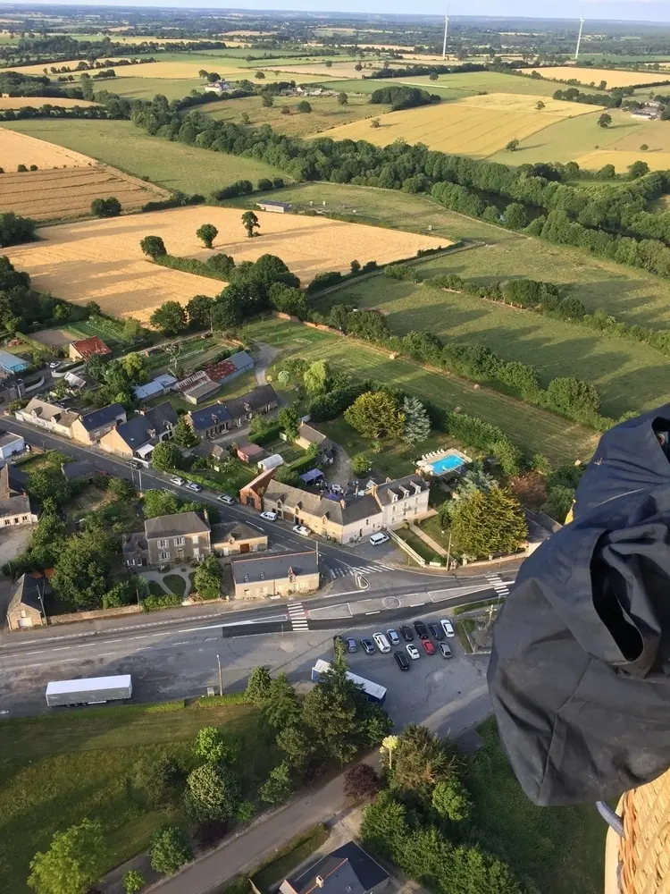 Photo 2 du vol en montgolfière du 20 juin 2015 au départ de Châteaubriant