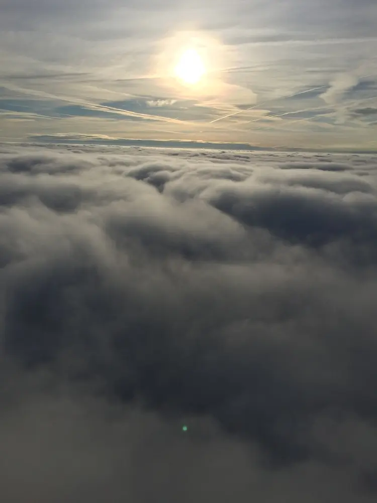 Vol en montgolfière vers La Cantraie (Petit Auverné), juin 2015