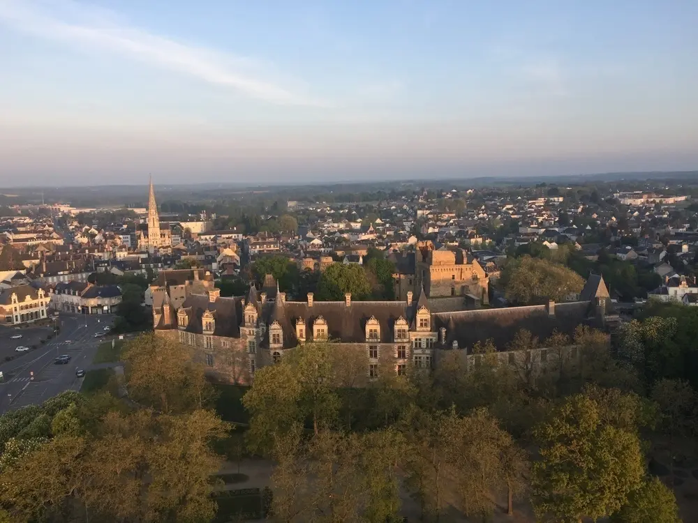 Photo 2 du vol en montgolfière du 23 avril 2017 au départ de Châteaubriant