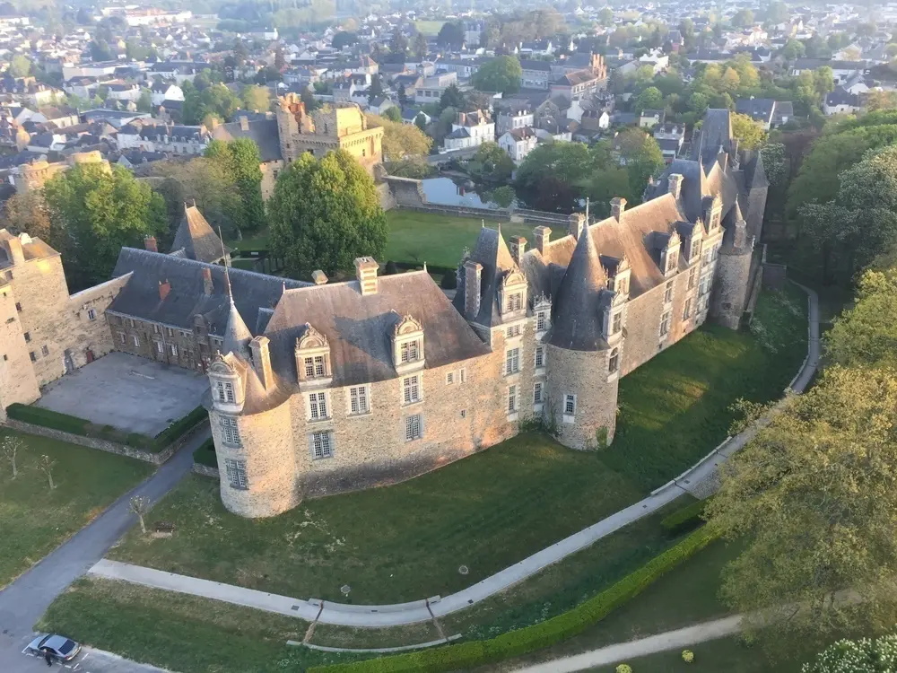 Photo 4 du vol en montgolfière du 23 avril 2017 au départ de Châteaubriant