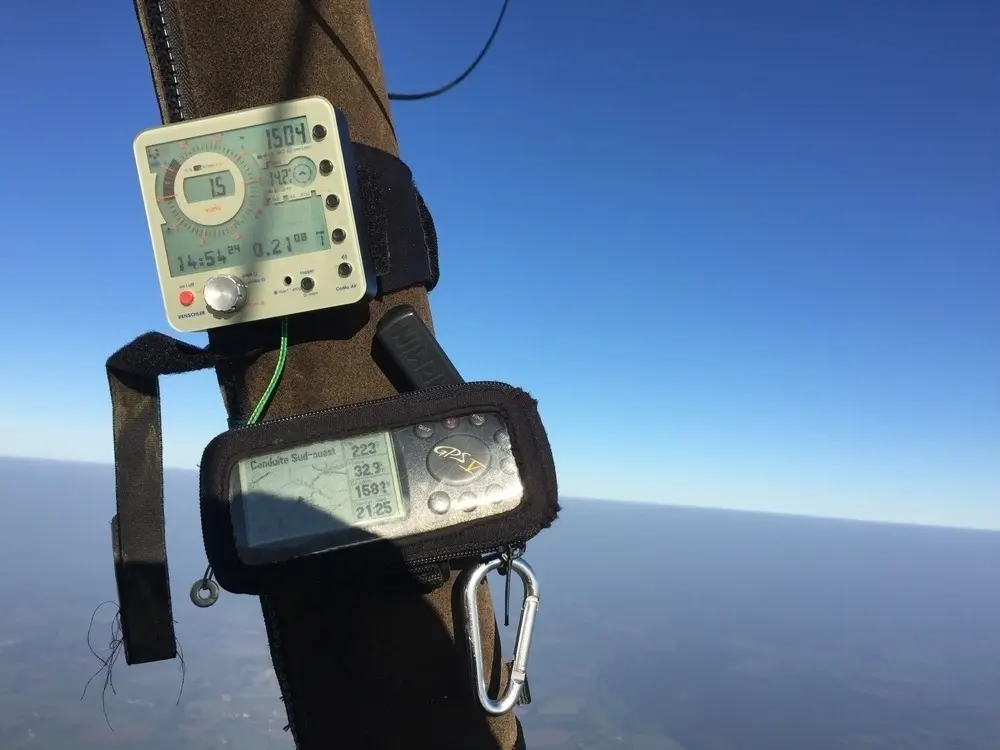 Photo 2 du vol en montgolfière du 8 mai 2017 au départ de Châteaubriant